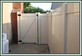 Tan vinyl 5x5 post 7'' rail tongue and