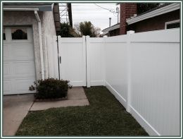 Vinyl Fencing